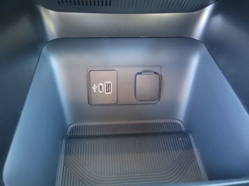 New 2026 Ford Explorer ST-Line image 18