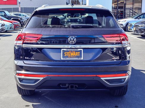 Used 2020 Volkswagen Atlas Cross Sport SEL Premium AWD/4WD image 21