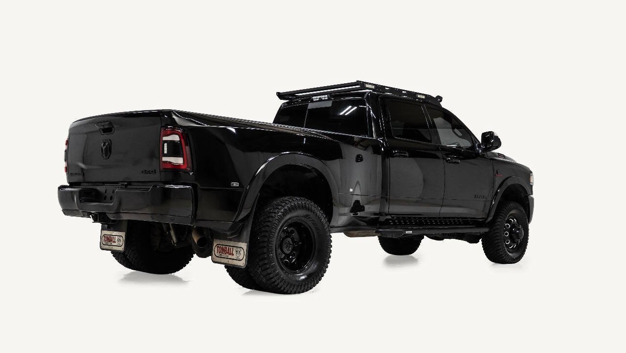 Used 2020 RAM 3500 Laramie w/ Night Edition AWD/4WD image 3