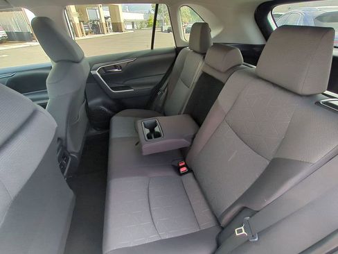 Used 2023 Toyota RAV4 AWD Hybrid image 13