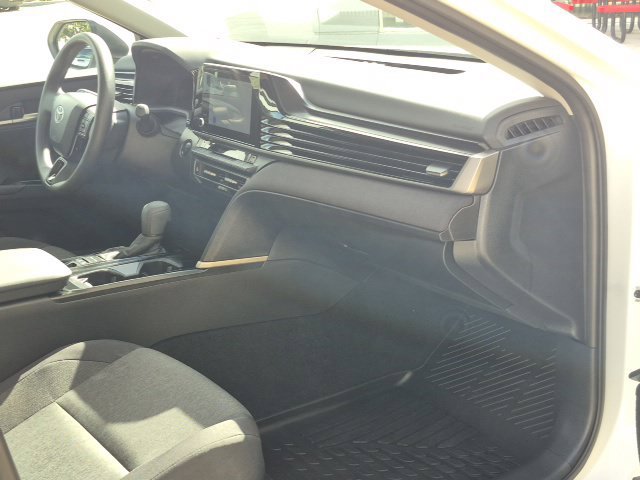 Used 2026 Toyota Camry LE FWD image 21