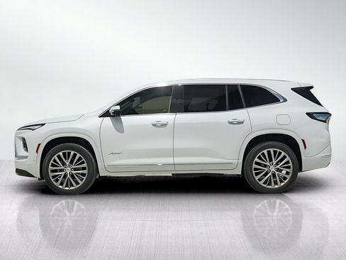 New 2026 Buick Enclave Avenir w/ Super Cruise Package AWD/4WD image 4