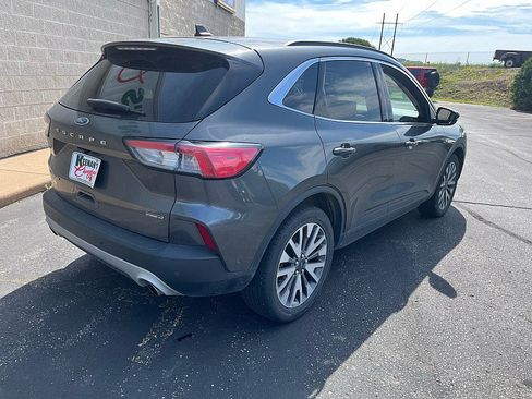 Used 2020 Ford Escape Titanium AWD/4WD image 7
