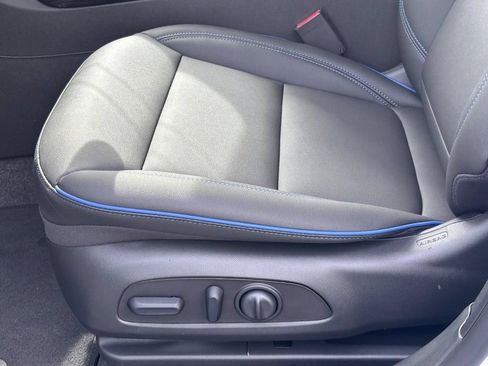 New 2026 Buick Envista Sport Touring w/ Convenience I Package FWD image 10