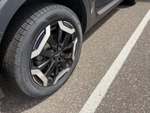 Certified 2024 Kia Telluride S AWD/4WD image 8