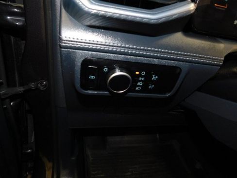 Used 2024 Ford Mustang GT Premium image 23