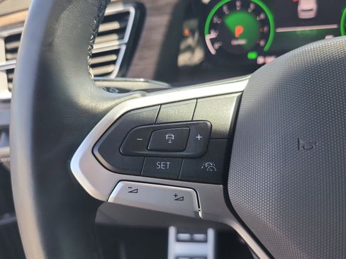 Used 2026 Volkswagen Atlas SEL Premium R-Line image 30