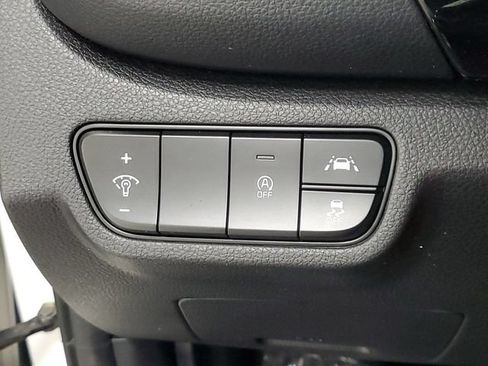 Used 2022 Kia Seltos EX AWD/4WD image 16