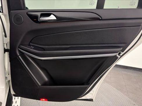 Used 2017 Mercedes-Benz GLS 550 4MATIC w/ Driver Assistance Package image 22