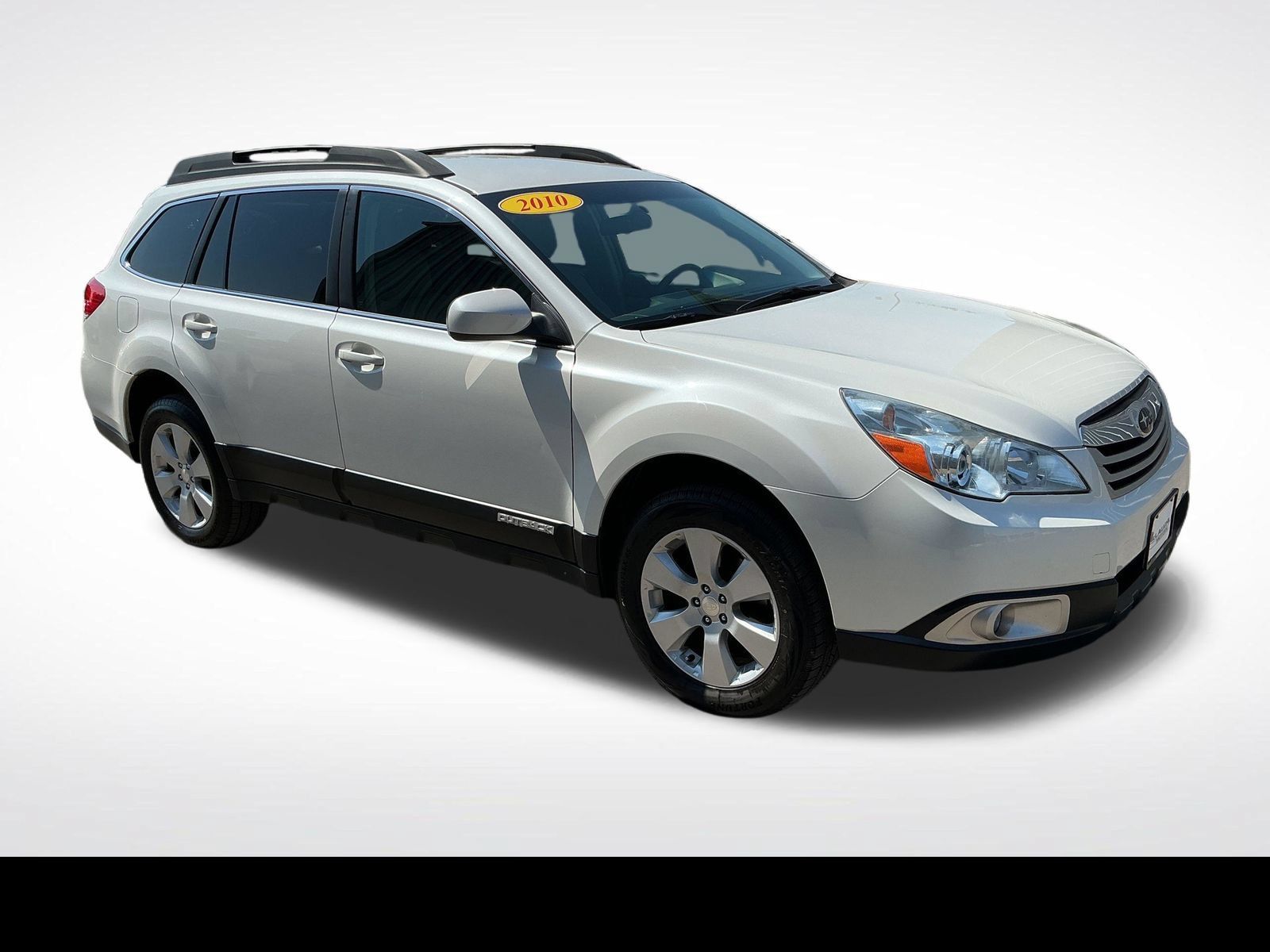 Used 2010 Subaru Outback 2.5i Premium AWD/4WD image 7