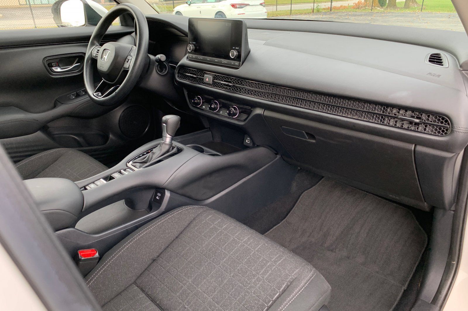 Certified 2024 Honda HR-V LX image 20