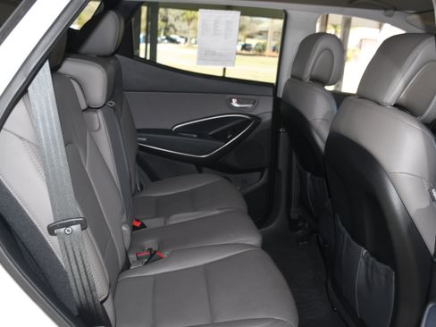 Used 2017 Hyundai Santa Fe Sport image 18