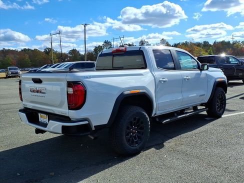 New 2026 GMC Canyon Elevation w/ Convenience Package image 7