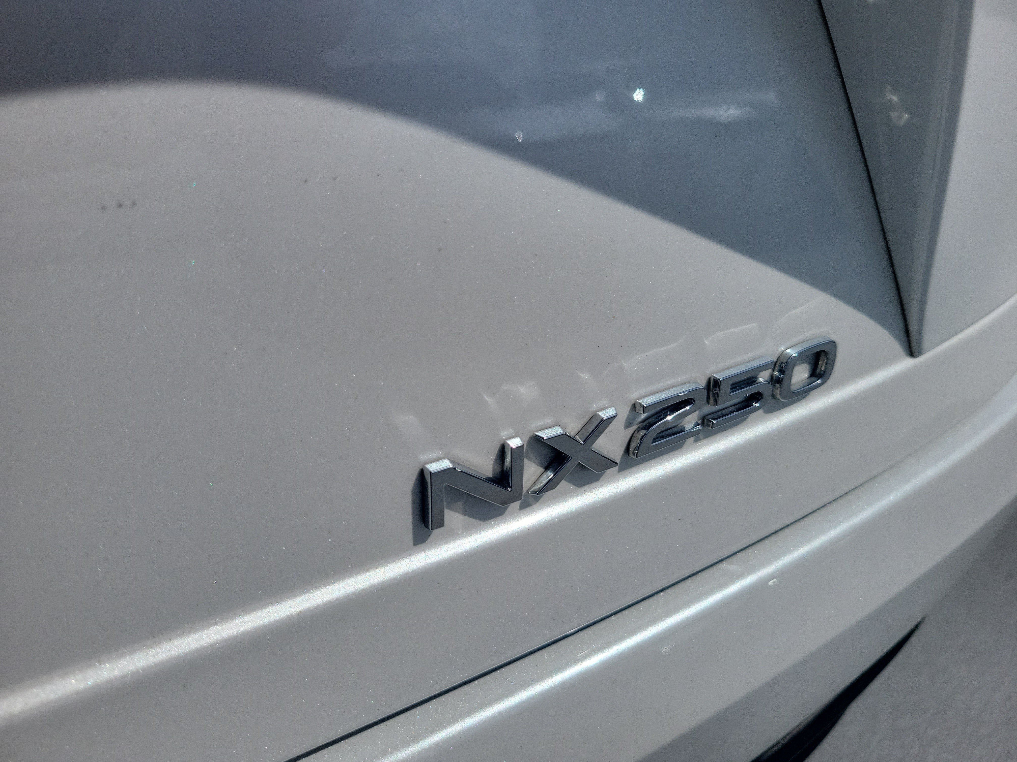 Used 2025 Lexus NX 250 FWD w/ Towing Package (2000 Lbs) image 8