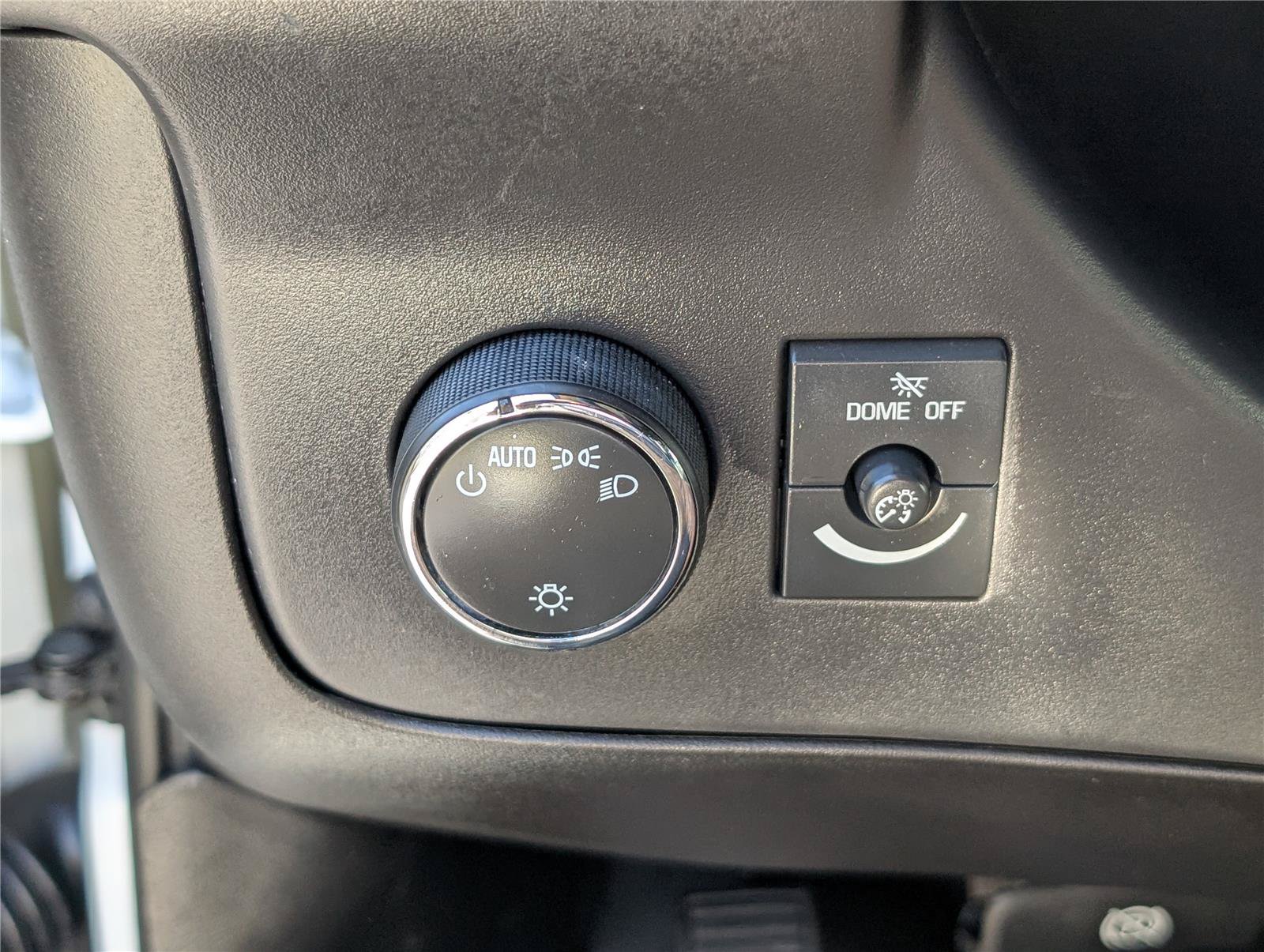 Used 2025 Chevrolet Express 2500 w/ Driver Convenience Package RWD image 18