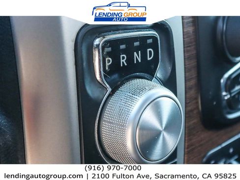 Used 2017 RAM 1500 Laramie image 17