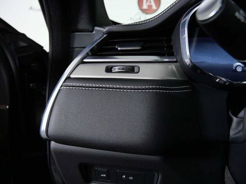 Used 2026 Jaguar F-PACE R-Dynamic S image 27