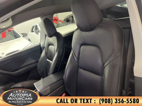 Used 2021 Tesla Model Y Long Range AWD/4WD image 11