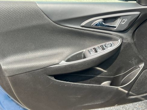 Used 2025 Chevrolet Malibu LT FWD image 13
