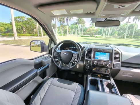 Used 2016 Ford F150 XLT w/ Equipment Group 302A Luxury AWD/4WD image 28