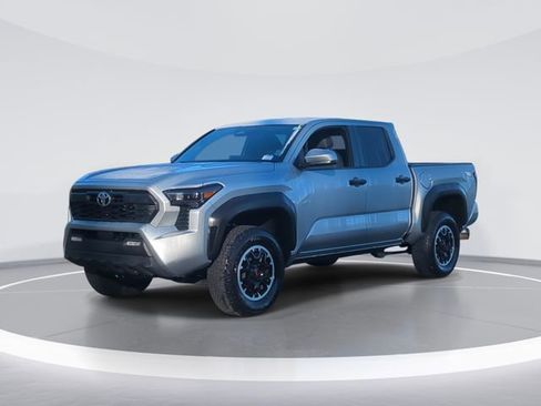Used 2024 Toyota Tacoma TRD Off-Road image 1