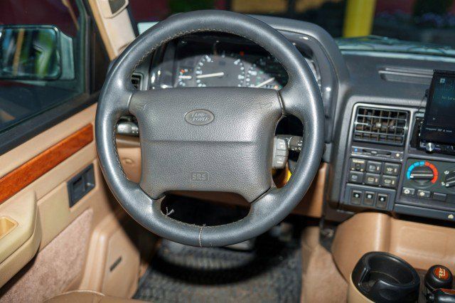 Used 1995 Land Rover Range Rover Classic AWD/4WD image 14