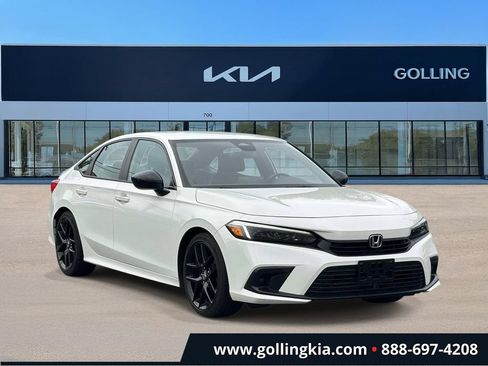 Used 2023 Honda Civic Sport image 1