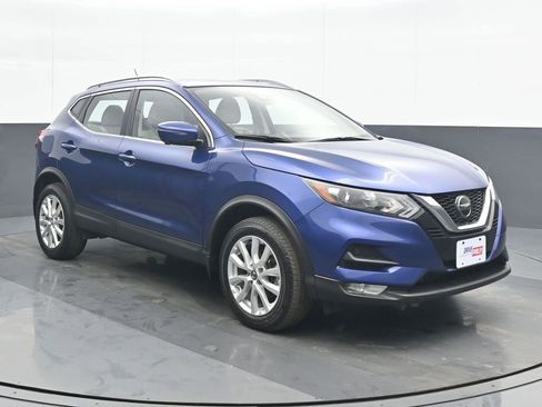 Used 2022 Nissan Rogue Sport SV w/ Technology Package image 9