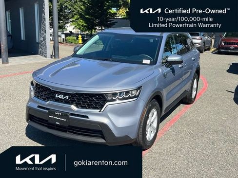 Used 2023 Kia Sorento LX FWD image 3