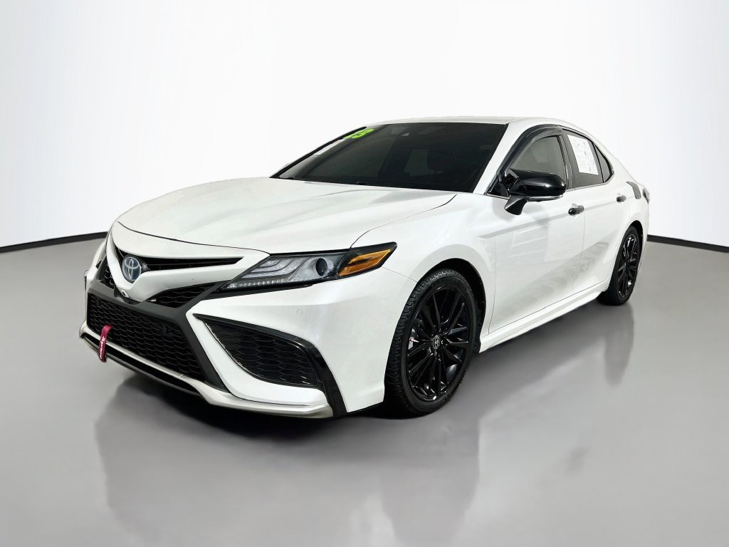 Used 2023 Toyota Camry XSE w/ Navigation Package FWD image 7