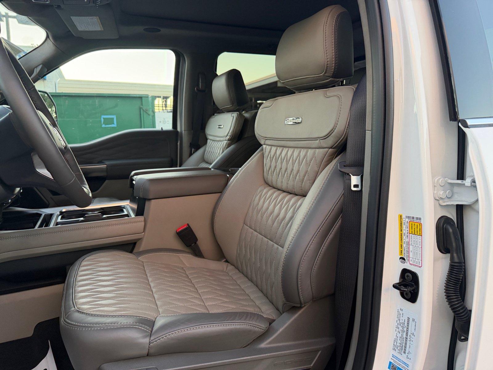 Used 2026 Ford F250 Platinum w/ Platinum Plus Package AWD/4WD image 14