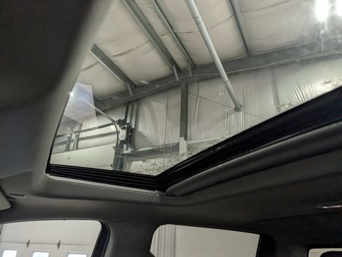 Used 2025 GMC Sierra 3500 Denali w/ Denali Reserve Package image 30