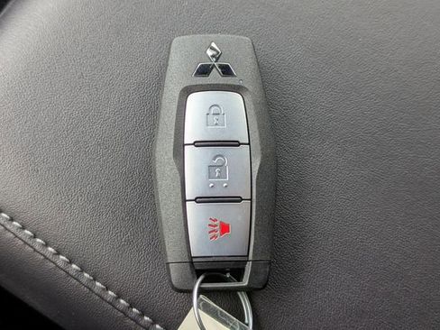 New 2026 Mitsubishi Outlander SE FWD image 33