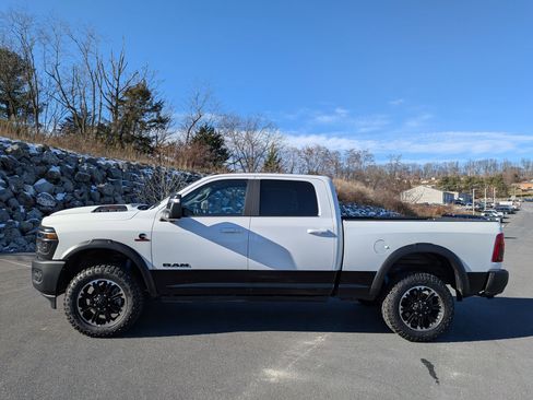 New 2025 RAM 2500 Rebel w/ Rebel Level 2 Equipment Group image 8