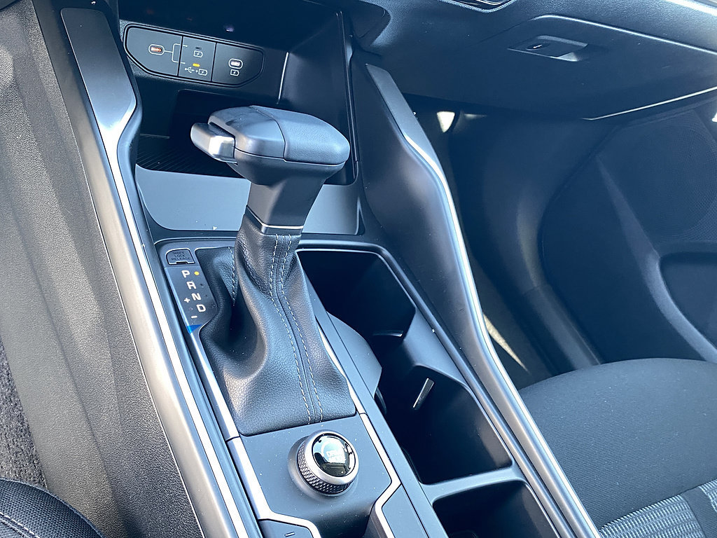 New 2026 Kia Sorento LX FWD image 18