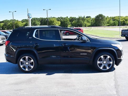 Used 2019 GMC Acadia SLT AWD/4WD image 15