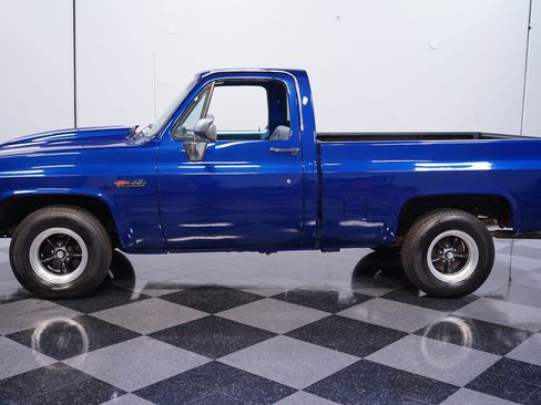 Used 1987 GMC Sierra 1500 2WD Regular Cab image 2