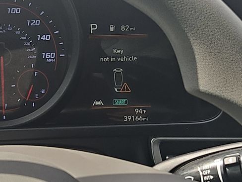 Used 2023 Hyundai Elantra SEL FWD image 14