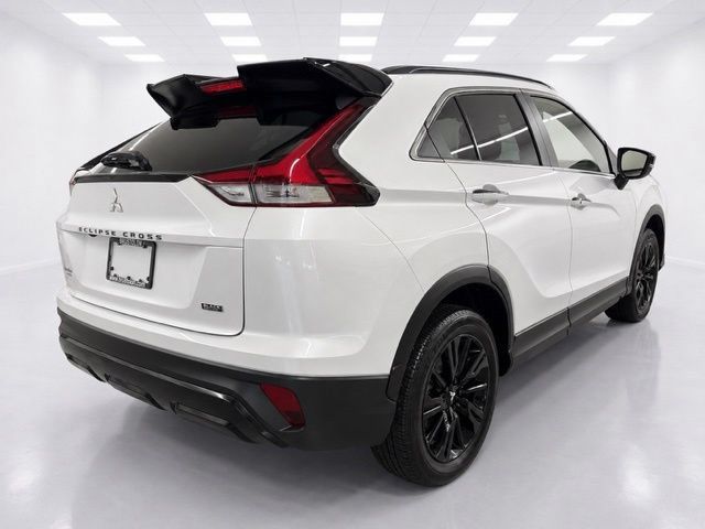 Used 2025 Mitsubishi Eclipse Cross AWD image 8