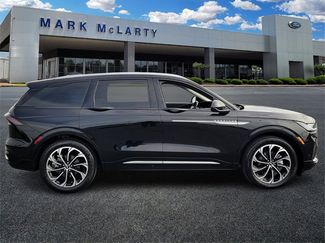 Certified 2024 Lincoln Nautilus Reserve video 2