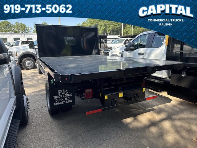 New 2026 Ford F550 4x4 Crew Cab image 8