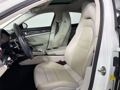Certified 2023 Porsche Panamera Platinum Edition RWD image 5