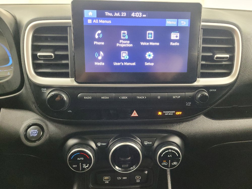 Used 2025 Hyundai Venue SEL FWD image 25