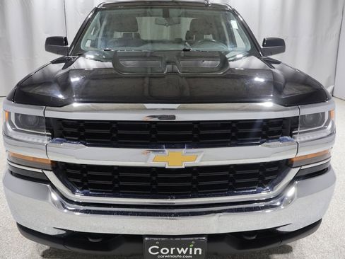 Used 2019 Chevrolet Silverado 1500 LT AWD/4WD image 8