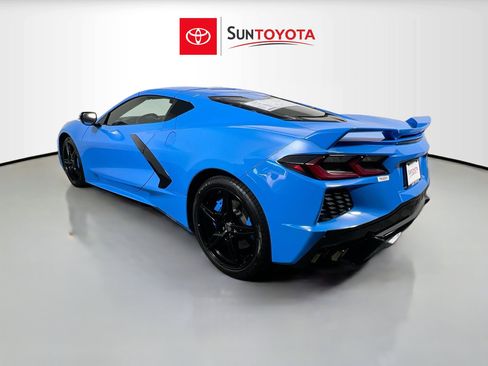 Used 2021 Chevrolet Corvette Stingray Coupe w/ 1LT RWD image 6