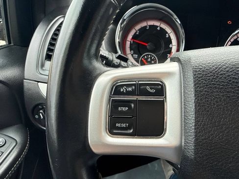 Used 2015 Dodge Grand Caravan SE w/ Quick Order Package 29E SE FWD image 22