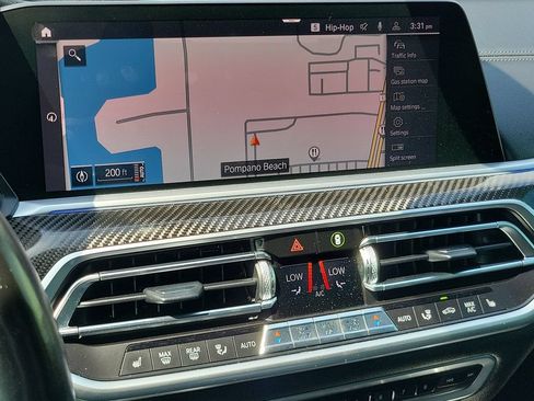 Used 2020 BMW X6 M50i w/ Premium Package AWD/4WD image 33