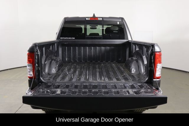 Used 2022 RAM 1500 Big Horn AWD/4WD image 16