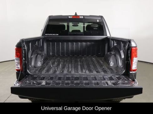 Used 2022 RAM 1500 Big Horn AWD/4WD image 16