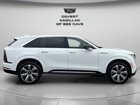 Certified 2025 Cadillac Escalade IQ Luxury 2 w/ LPO, Premium Carpet Package image 8